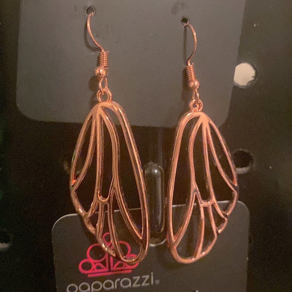 Liquidation sale ROSE GOLD EARRINGS
